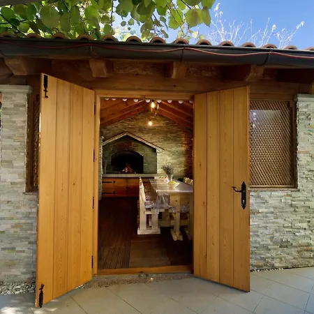 Relax House Nizic Villa