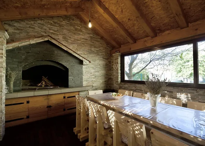 Relax House Nizic ヴィラ