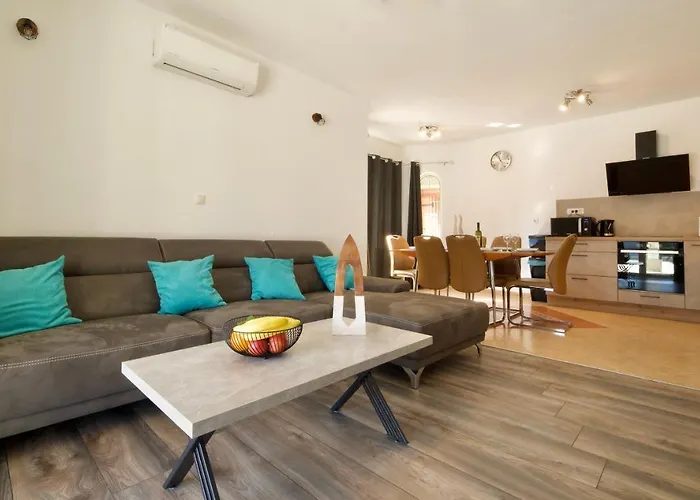 ヴィラ Relax House Nizic Dražice