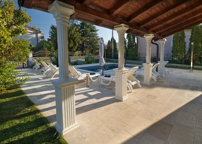 Relax House Nizic ヴィラ Dražice