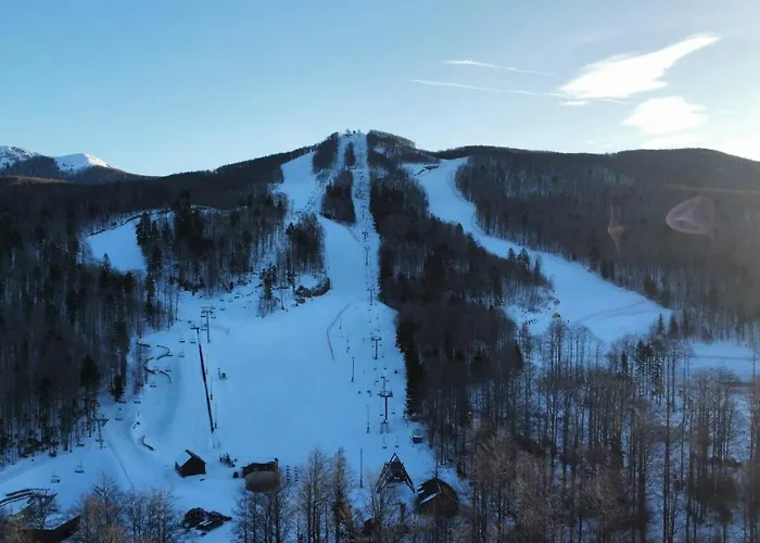 Relax House Nizic ヴィラ *