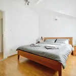 וילה Relax House Nizic Drazice