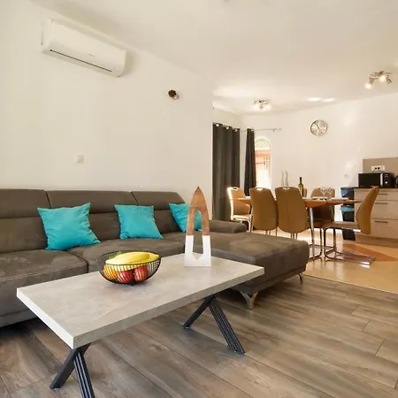 Vila Relax House Nizic Drazice