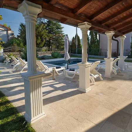 Relax House Nizic וילה Drazice